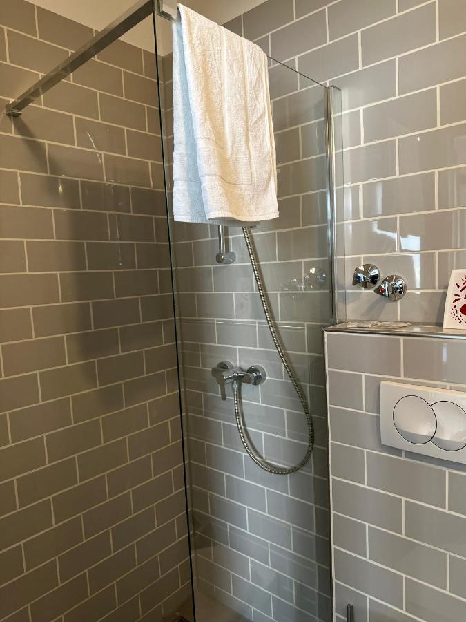 Hotel Fly ' In Offenbach am Main Luaran gambar