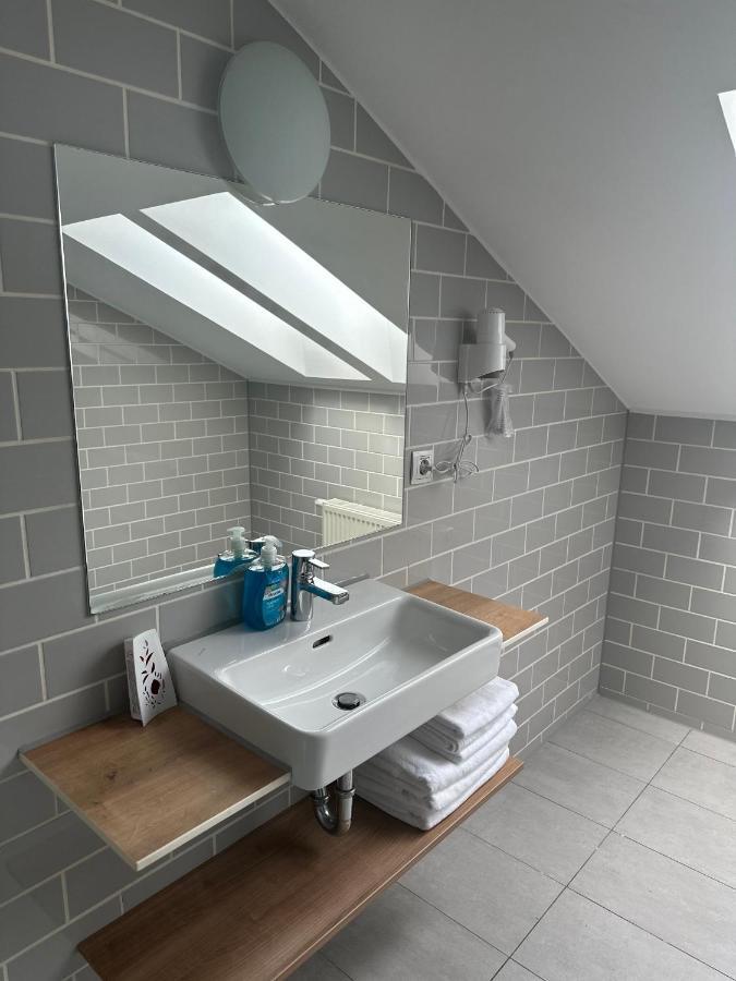 Hotel Fly ' In Offenbach am Main Luaran gambar