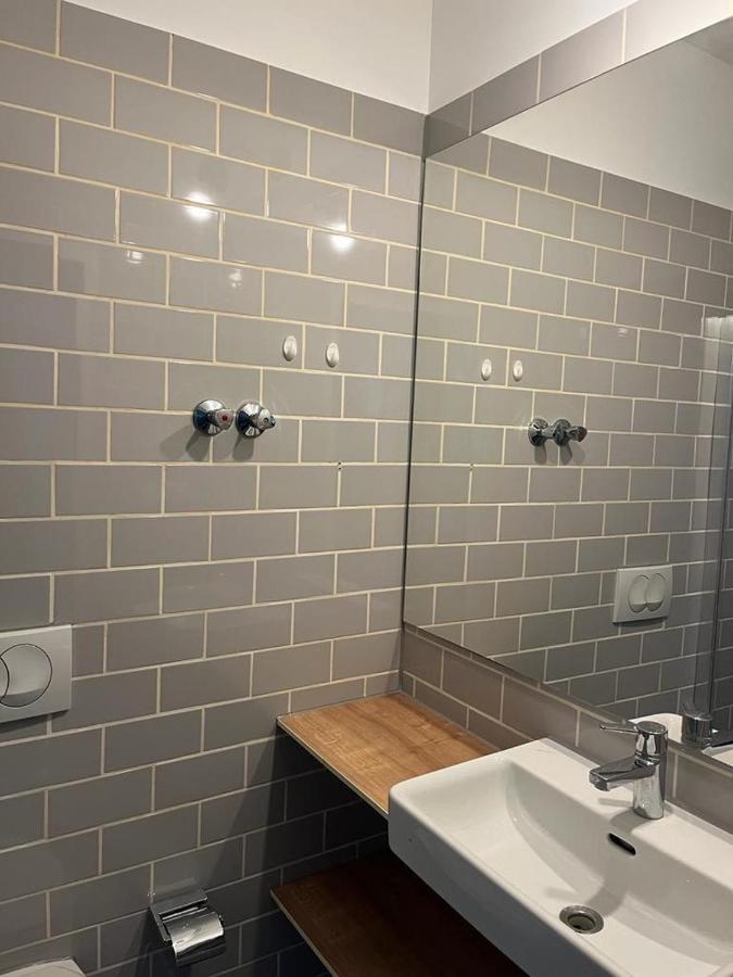 Hotel Fly ' In Offenbach am Main Luaran gambar