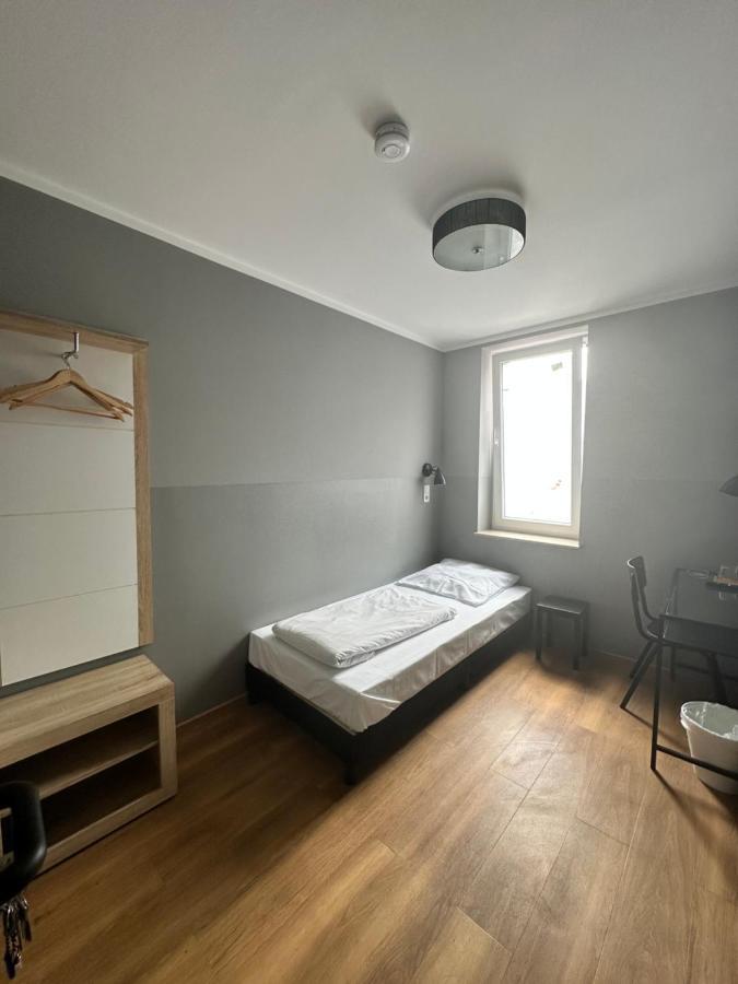 Hotel Fly ' In Offenbach am Main Luaran gambar
